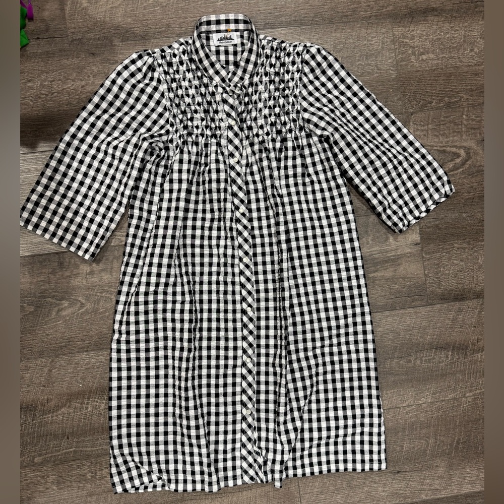 Elegant Black and White Checkered Women's Robe size Small‎